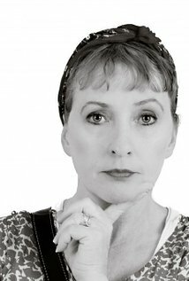 Джули Карнахан