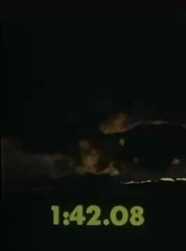 1:42:08: Человек и его автомобиль — постер